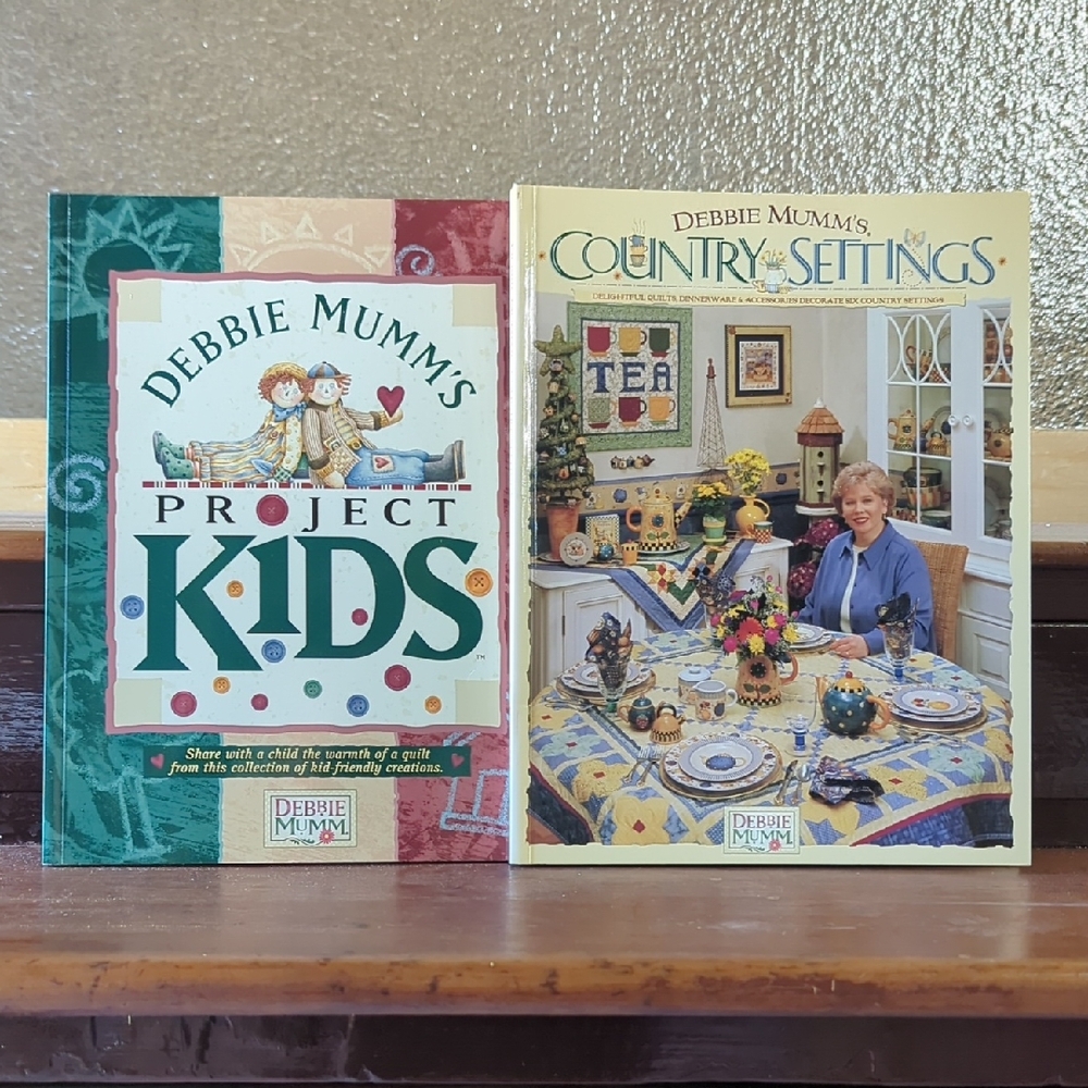Debbie Mumm's Project Kids and Country Settings Book Set